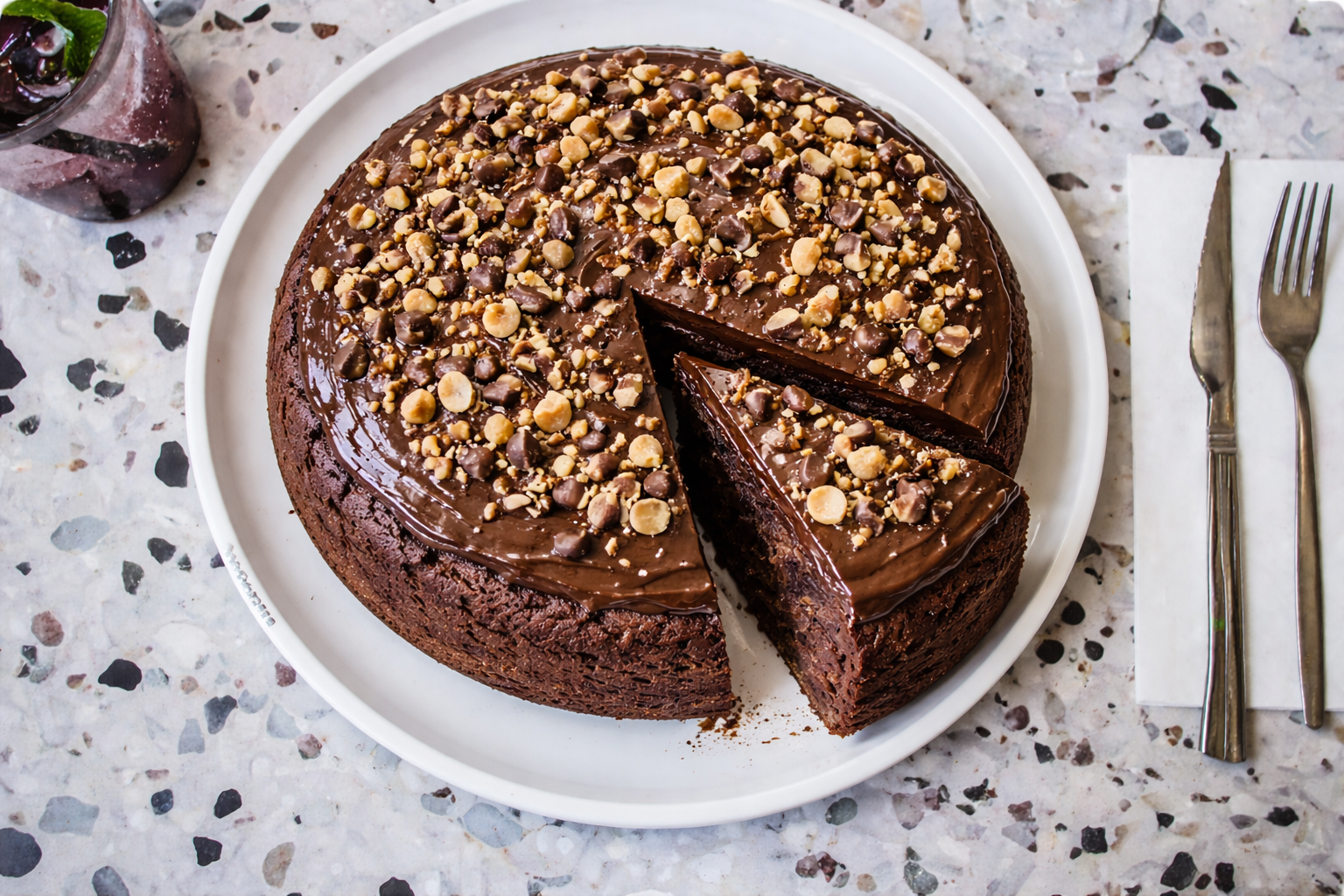 Fındıklı Çikolatalı Kek